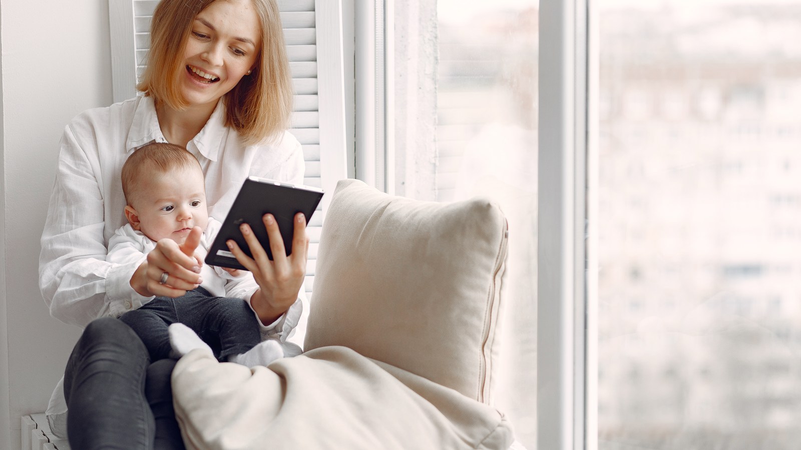 Background Audio Mode: The Ultimate Battery-Saving Baby Monitor Feature