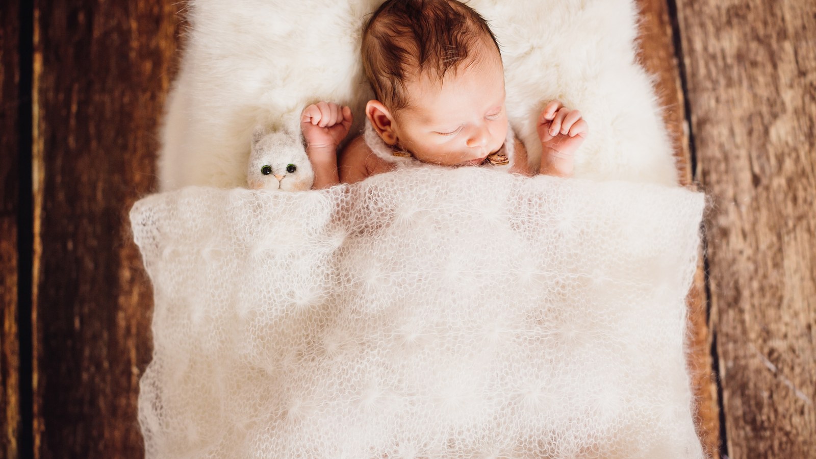 How to Dress Baby for Sleep: Complete TOG Rating Guide & Chart
